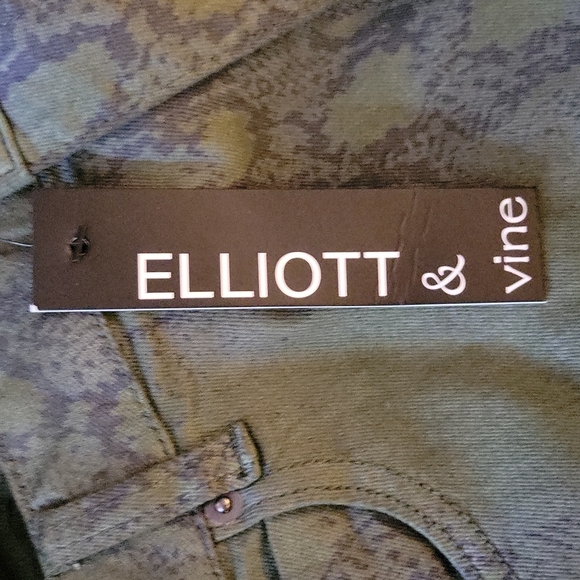 Elliott & Vine Pants - Picture 8 of 8